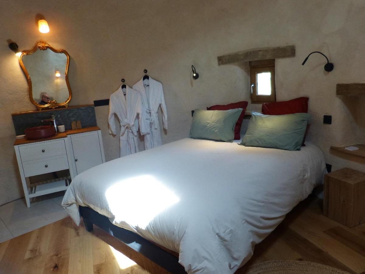 La Tour Du Canet Longessaigne Ngoại thất bức ảnh
